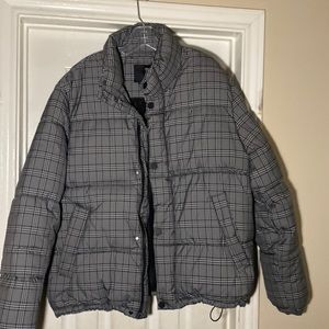 Gary, black n white H&M PUFFER jacket